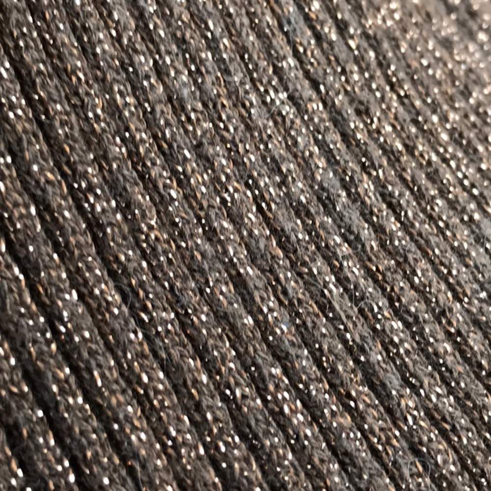 Glamour Your Glitz Long sweater. - Picture 3 of 3